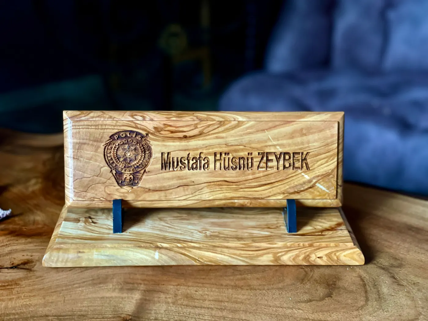 İsme özel zeytin ahşap masaüstü biblo